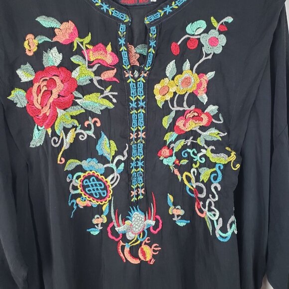 Johnny Was Embroidered Popover Top Black Rayon Multicolor Floral Womens Size 1X - Picture 9 of 12